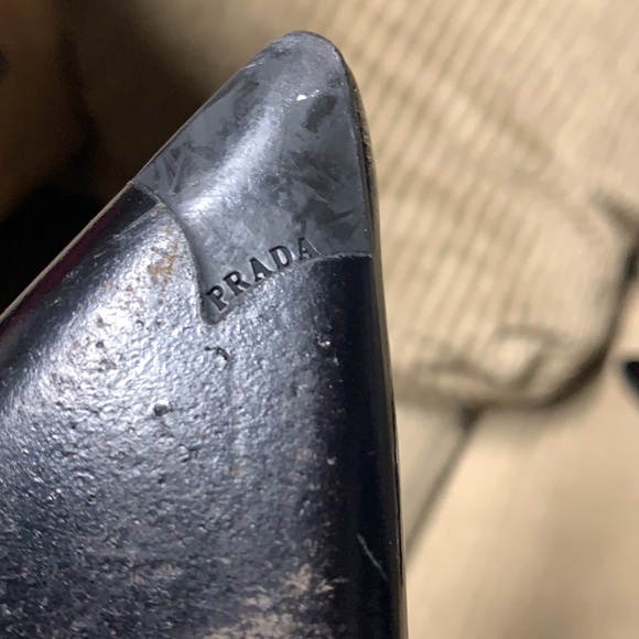 Prada Patent Leather Black Classic Pumps Stilettos Shoes Sz 38.5 - Picture 12 of 12